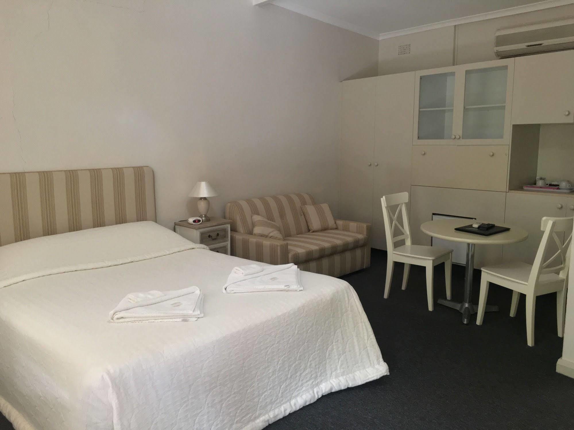 Town And Country Motel Sydney Luaran gambar